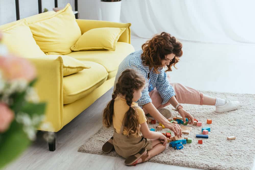 مادریار چه وظایفی دارد؟